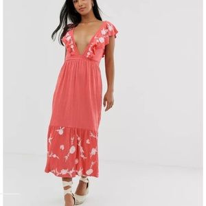 NWT- ASOS petite embroidered dress- Sz4